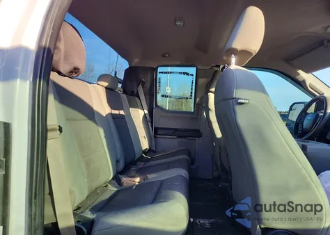 2017 Ford F150 Super Cab z USA, uszkodzony, nr VIN 1FTEX1EFXHKD20866